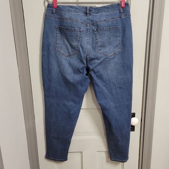 LANE Bryant Flex Magic Boyfriend Jean - Plaid Backed Destruction - Picture 7 of 7